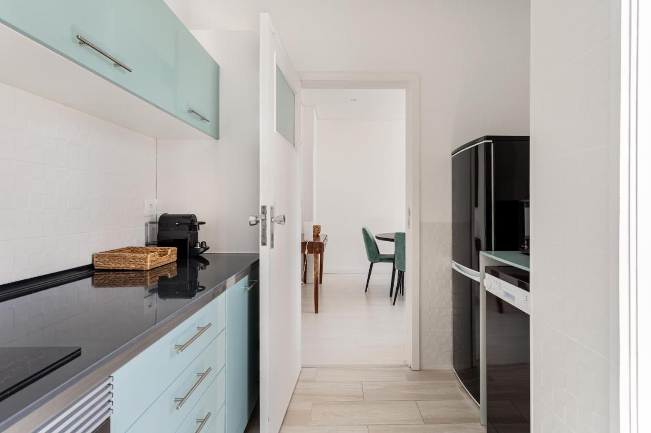 Altido Smart Flat With 2 Balconies * Oporto